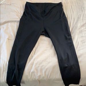 New balance leggings with pockets